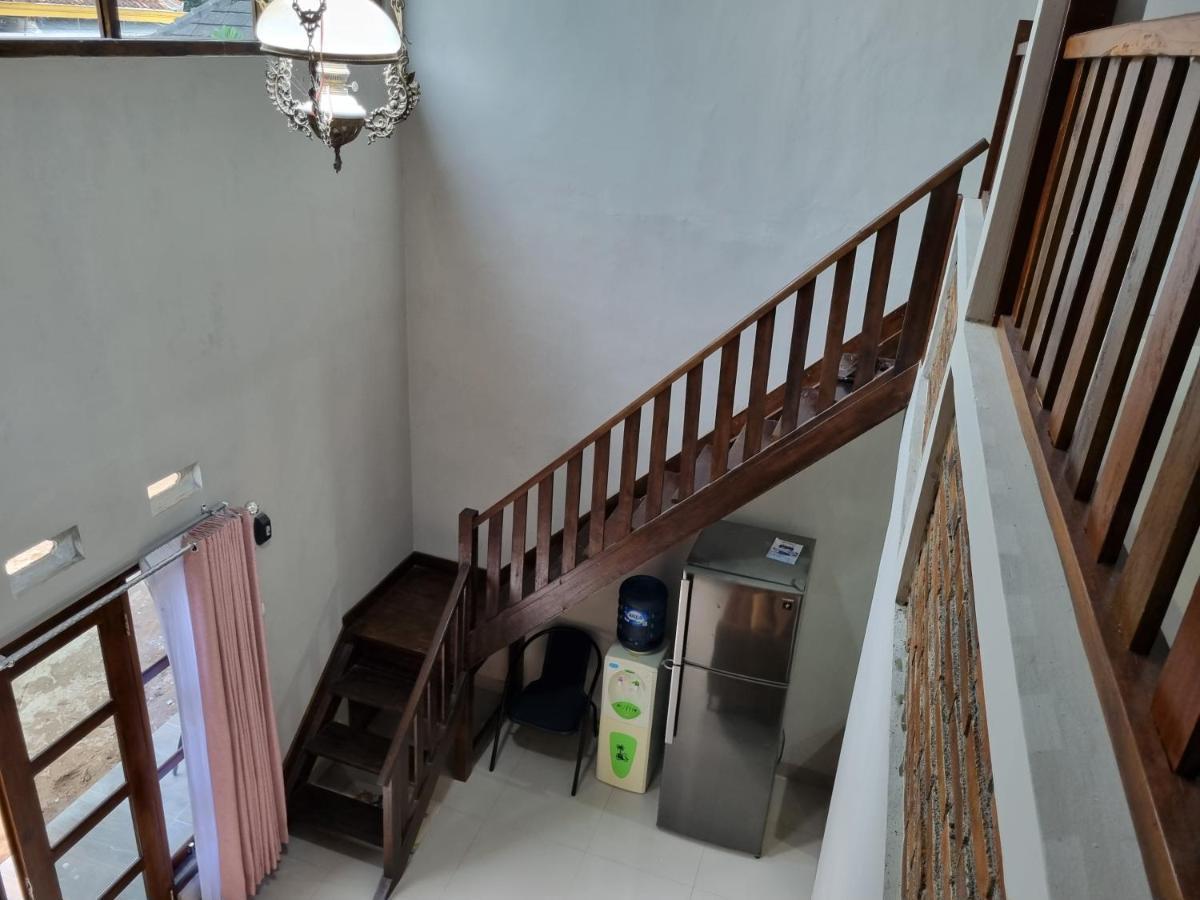 Mutiara Homestay Syariah Jogjacarta Exterior foto