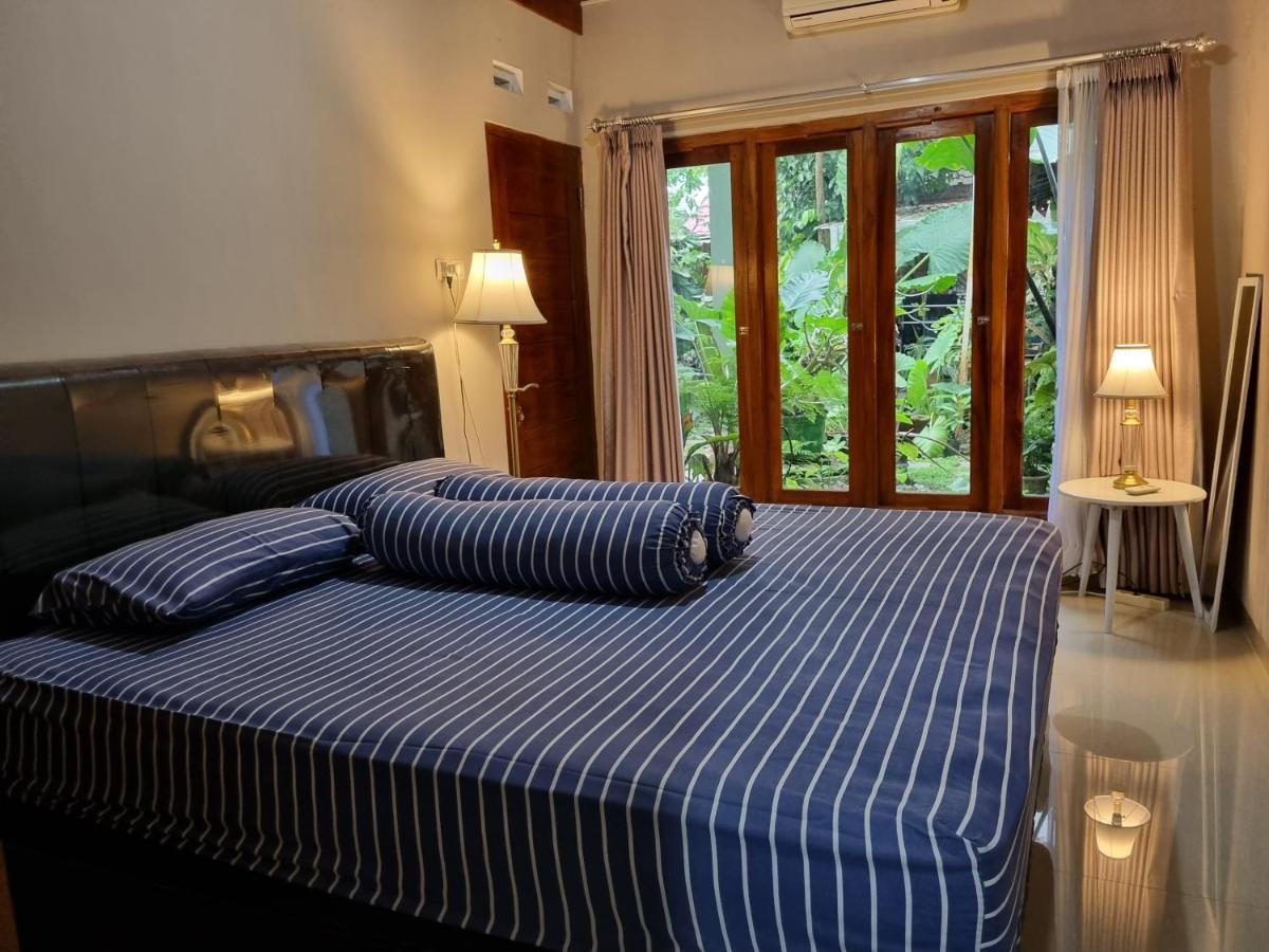 Mutiara Homestay Syariah Jogjacarta Exterior foto